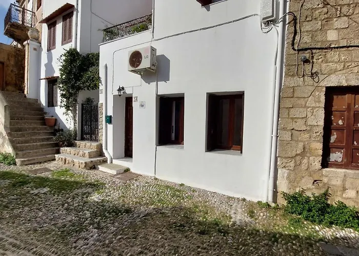 Old Town Tales Διαμέρισμα Rhodes City