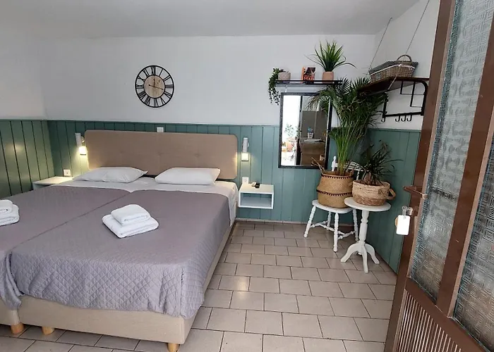 Old Town Tales * Rhodes City